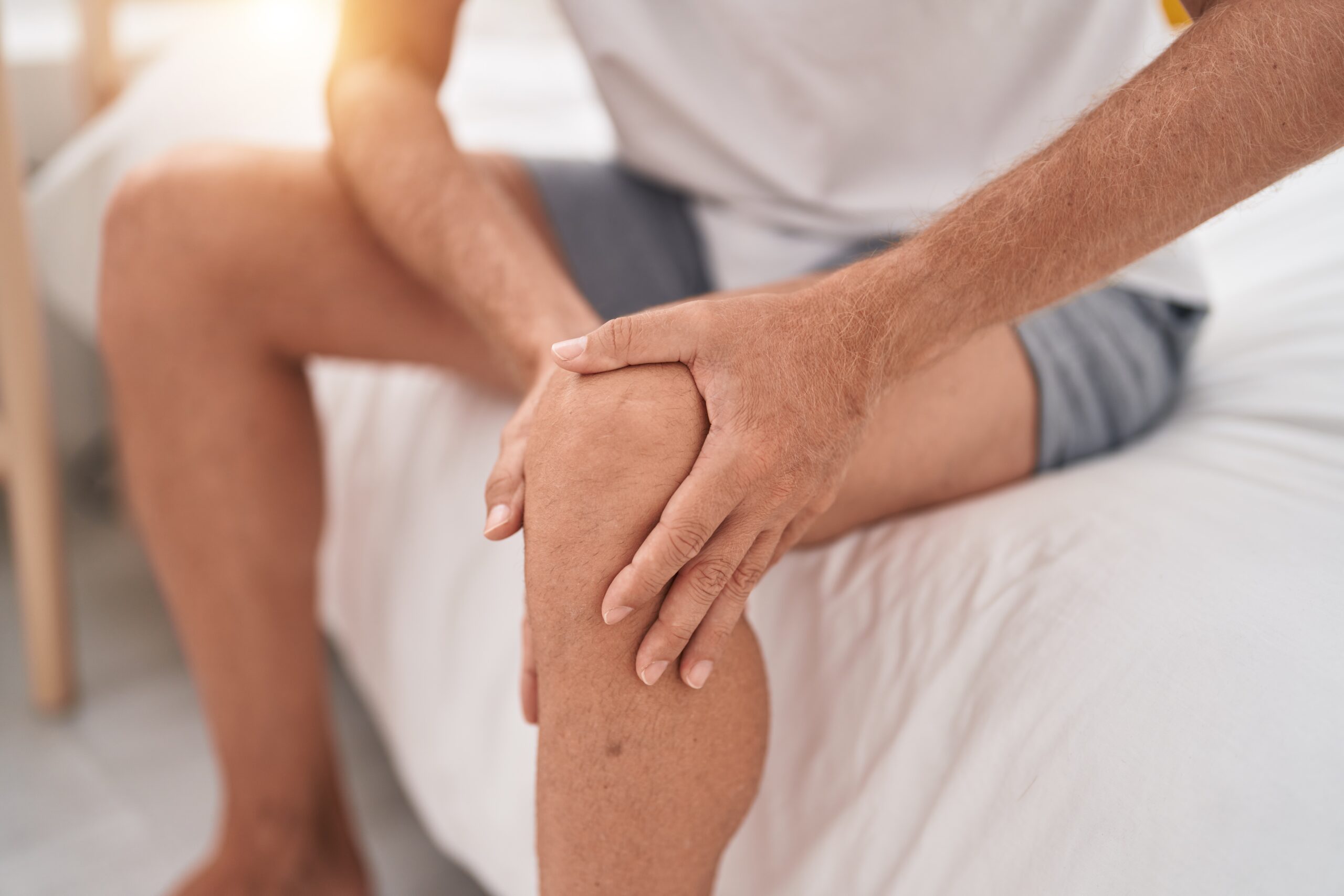 Understanding Chronic and Acute Joint Pain: Causes, Treatments, and Relief Options